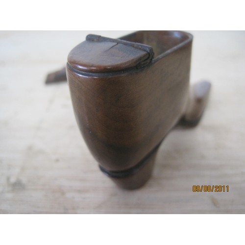 263 - A treen Snuffbox in the form a shoe (hinge is A/F)