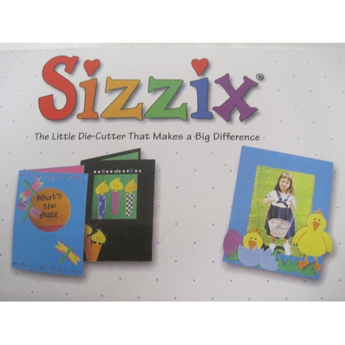 206 - Sizzix little die cutter for scrapbooks frames greetings etc