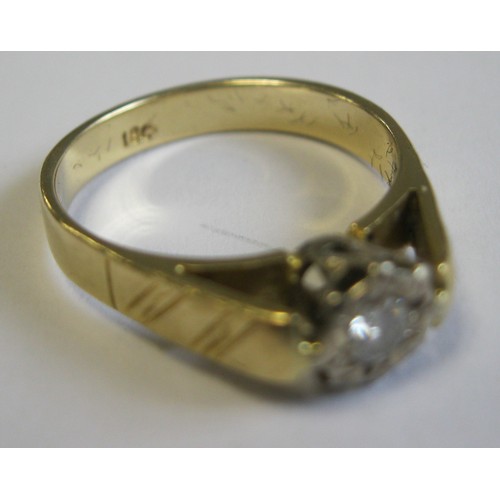 148 - 18 carat gold solitaire diamond ring, diameter of round cut diamond estimated at just under 3mm, pla... 