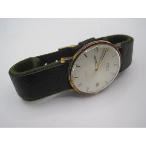 113 - Avia Gents Wristwatch on a Leather Strap (working)