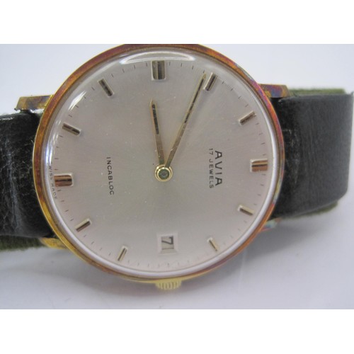 113 - Avia Gents Wristwatch on a Leather Strap (working)