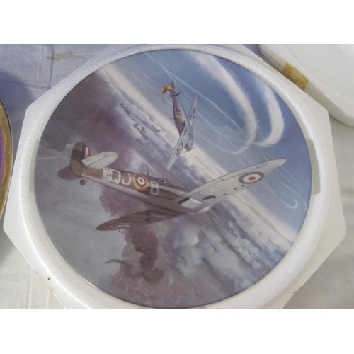 143 - A tray of collector plates, many in protective polystyrene holders, featuring military aircraft