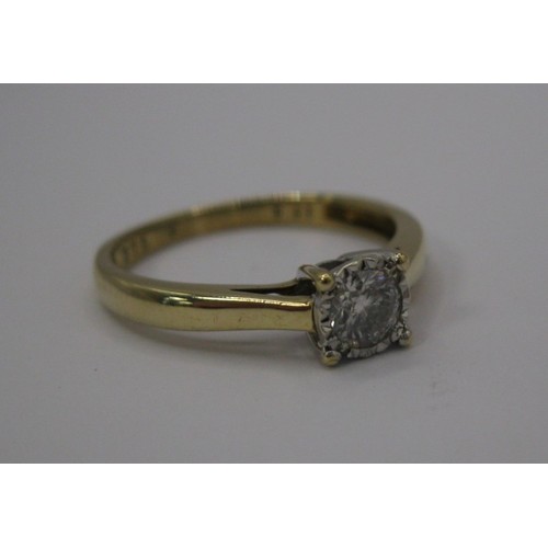 132 - A ladies 9 carat gold ring set with a 0.25 carat diamond, boxed, in good order