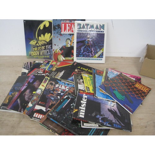 44 - Box of Comics/Graphic Novels