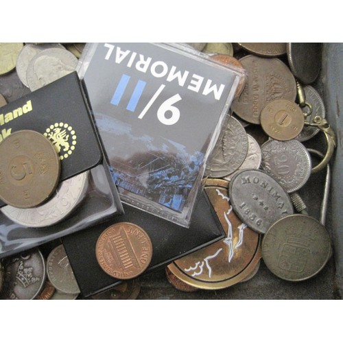 21 - A wooden box containing an assortment of coinage old and new, from 1870s French 10 centimes through ... 