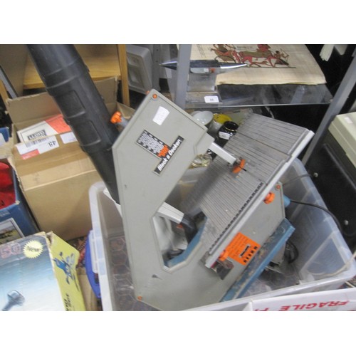 10 - Black & Decker 240V Band Saw.