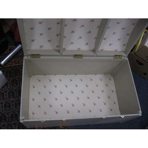 43 - Large White Storage Chest