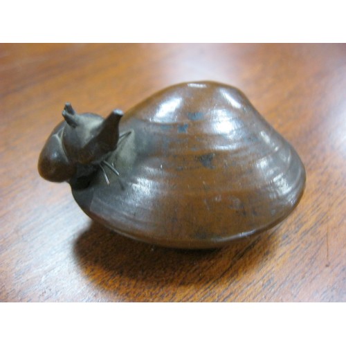 132 - A Japanese Rhino Beetle mounted on a whelk shell almost certainly in Bronze.
No maker or foundry mar... 