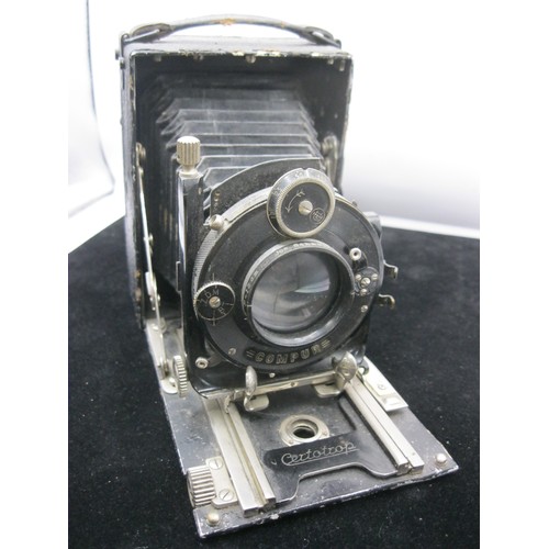 93 - A Certotrap Compur plate camera with Jon Schneider & Co Xener lens, bellows good