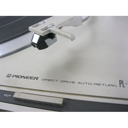 111B - A Pioneer PL200 Direct Drive turntable in working order, Pioneer cartridge fitted, perspex cover int... 