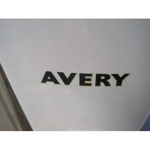 17 - Avery Balance Medical Weighing Scales