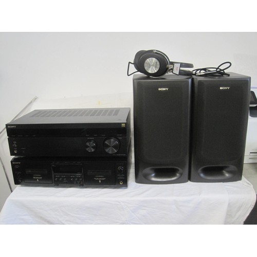 207 - Two Sony hi-fi separates, speakers and headphones. Lot comprises (1) Stereo receiver STR-DH190 (with... 