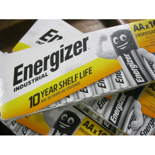 20 - 10 x 10 packs of Energizer AA batteries, expiry date 2033, all sealed