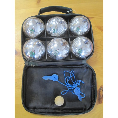 61 - A set of French boules in case, in excellent order