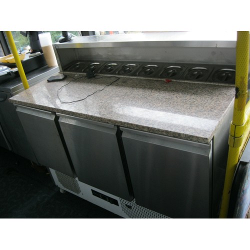 55 - An Adexa Pizza Fridge, 8 upper trays (each 1/6 Gastronorm with lids), granite work surface, 3 doors ... 