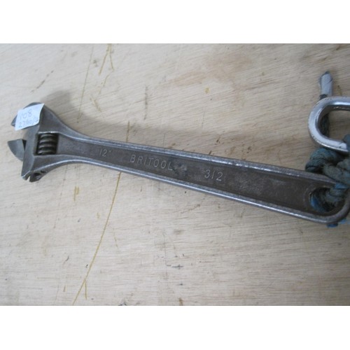 108 - 1 Britool Adjustable Spanner 12