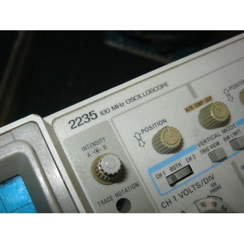 16 - A Tektronix 2235 oscilloscope in case, in working order