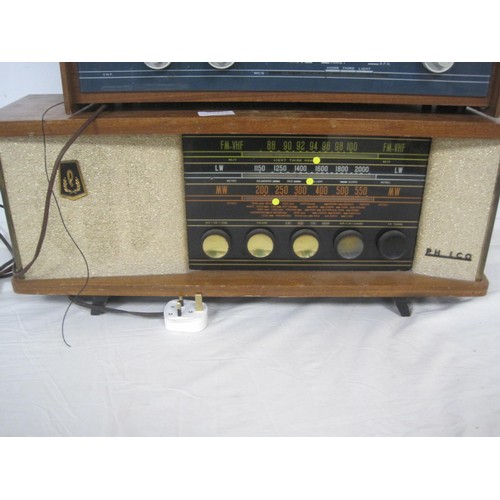 210 - Three Vintage Radios _ Bush & Philco Not Tested But Apparently Working! With A Cossor Radio.