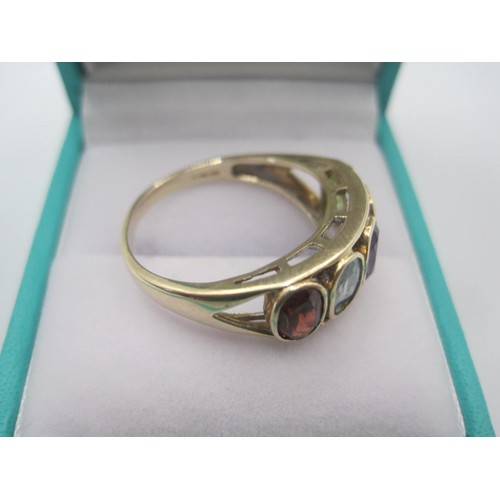 200 - A 9 carat gold multi-colour five-stone ring, ring size R, gross weight of ring approx. 3.6g, British... 