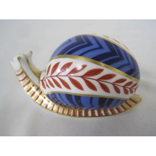 141 - Royal Crown Derby Snail with gold stopper in mint condition