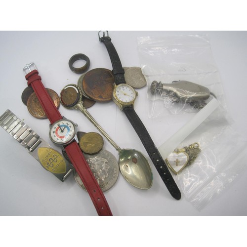 267 - A bag of coins, tokens and small items. Lot includes Earls Court Gigantic Wheel token, Worshipful Co... 