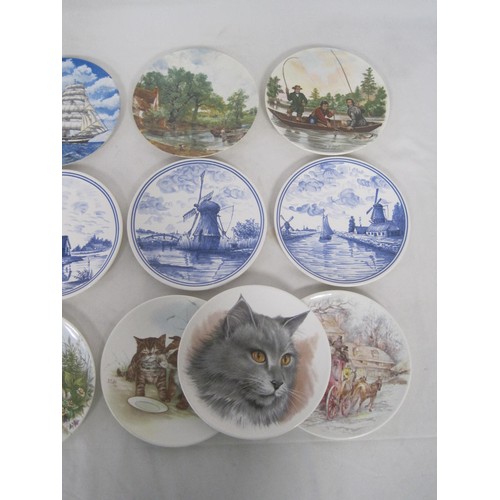 23 - Thirteen Poole Pottery collectors plates, each about 15cm (6