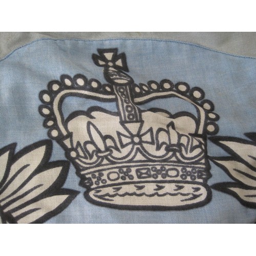 349 - An original early 1950s RAF Royal Air Force cotton flag by Turtle & Pearce. The sewn makers label on... 