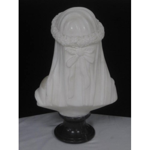 182 - A marble bust in the style of Antonio Frilli 1860-1902 of a Veiled Madonna or medieval lady .
Bust i... 