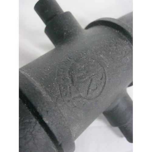 341 - (103) An early 20th century cast metal cannon barrel with King George V & Queen Mary royal cyphers. ... 