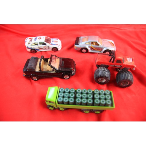 170 - A large box of assorted mainly modern die cast cars and commercial vehicles in various scales, the m... 