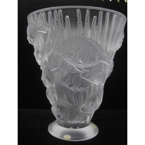 223 - A substantial Lalique vase with original box featuring heavily modelled  stylised fish swimming all ... 