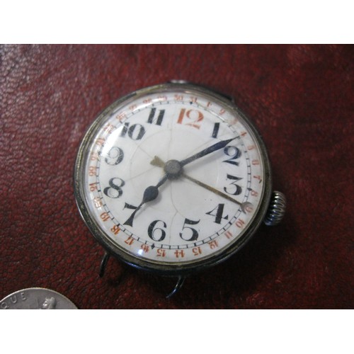 204 - A WW1 trench watch with Swiss mechanism in silver case, a/f, engraved 'W Hatter Berks Yeo' to revers... 