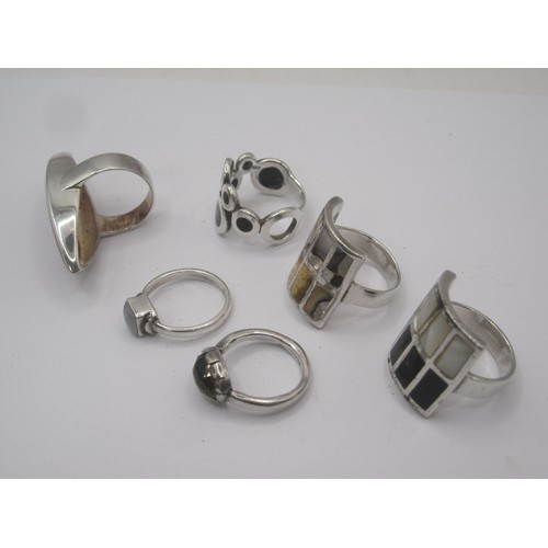 338 - Six 925 silver and white metal rings. Combined gross weight of the rings approx. 46.3g