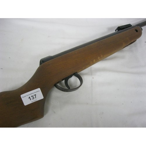 137 - A BSA Meteor .177 calibre air rifle, cocks and fires