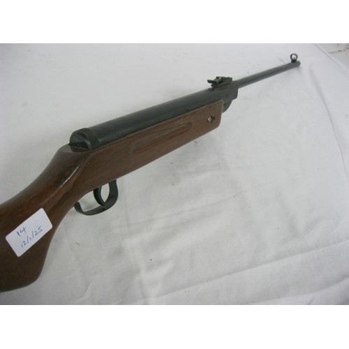 14 - A Peasure KS-2 .177 calibre air rifle, cocks and fires, very strong spring