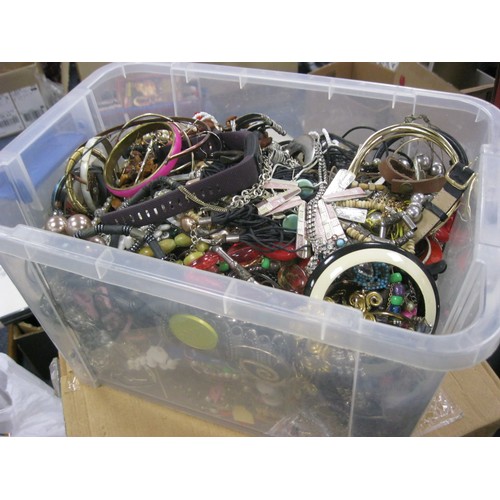 160 - A large clear tub full of costume jewellery