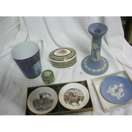 407 - A selection of Wedgwood including a jasperware candlestick, a boxed royal commemorative plate and ot... 