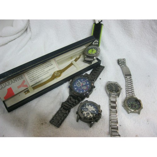 393 - A selection of watches both quartz and manual