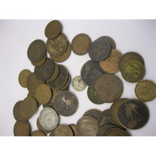 93 - A bag of assorted pennies, half pennies and farthings