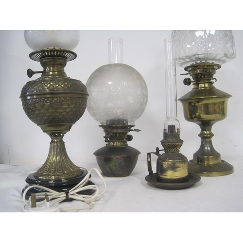 21 - Three oil lamps (two of which have etched glass shade, Maple Hinks Patent and Messenger No. 2), and ... 