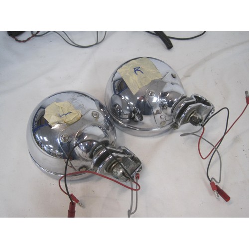 169 - A pair of chromed speakers, marked L & R, designed for mounting on a motorbike, in good order, with ... 