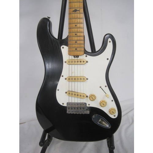 167 - A Marlin Slammer electric guitar