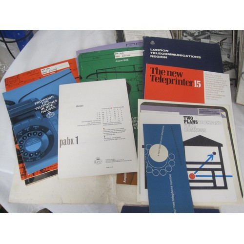 117 - Approximately 150 numbers of The Model Engineer magazine dating from the 1940s; and a folder of inte... 