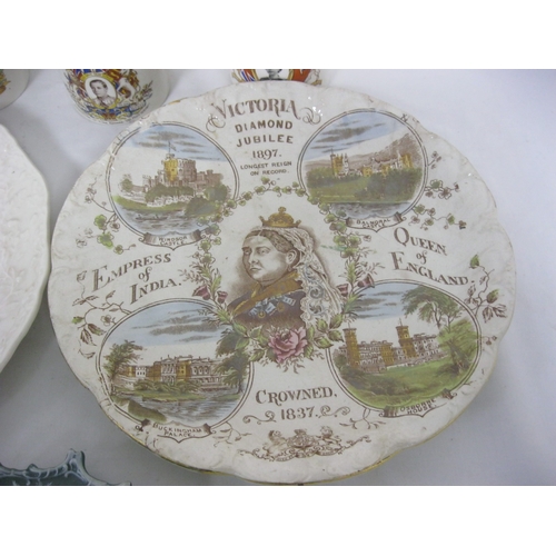 109A - A selection or Royal commemorative ware including a Queen Victoria Diamond Jubilee Plate, a Queen El... 