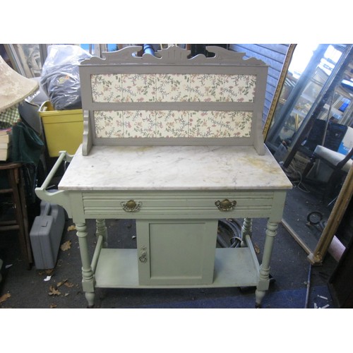 23 - An antique wash stand with marble top, drawer and cupboard under, shabby chic green painted finish, ... 