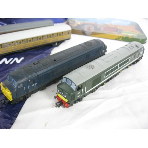 17 - Tin of vintage 00 Gauge Locomotives and other items