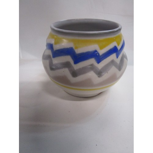 8 - Poole pottery vase in painted in the geometric MY pattern  in the 1920s It is very well painted but ... 