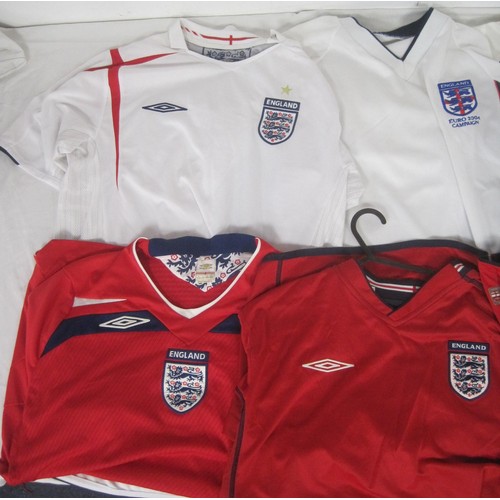 77 - 6 England shirts, all size L, 3 red, three white including Euro Championships 2004 shirt, all in goo... 