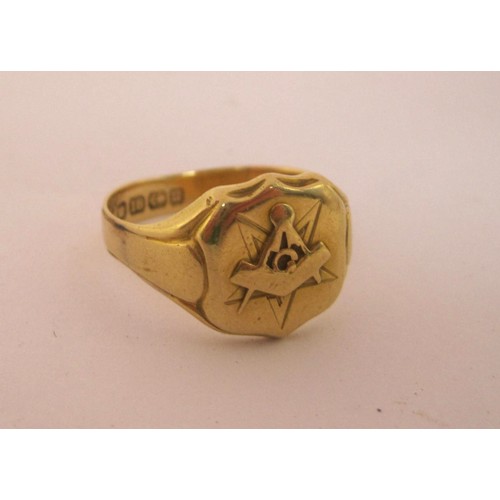 7 - An 18 carat gold Masonic ring 7.79g, ring size S, hallmarked for Birmingham 1887