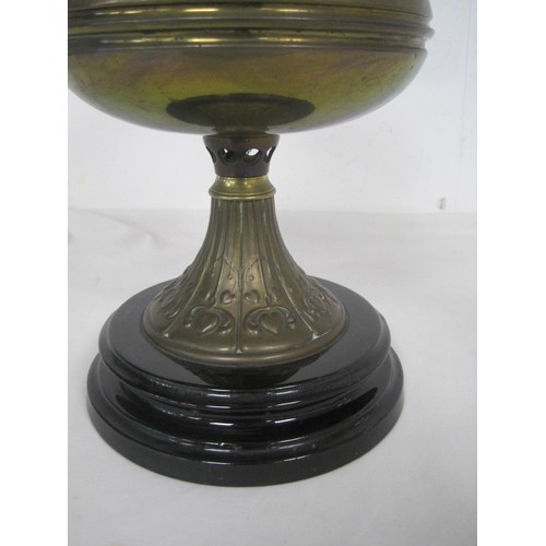 114 - An antique Veritas oil lamp, brass stem and reservoir, etched glass shade graduating from green to c... 